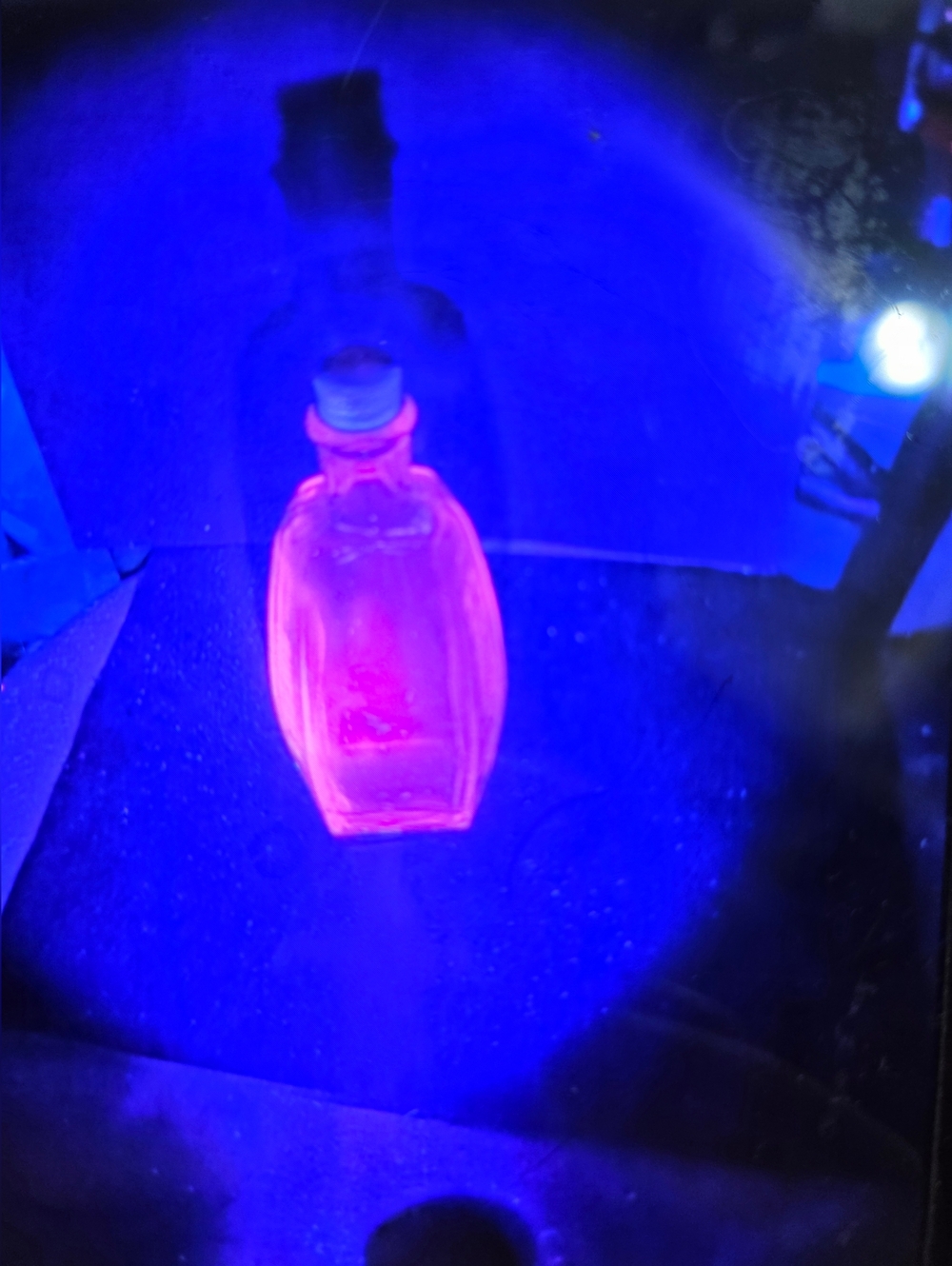 Assortment Of Glass That Glows 25 Ea